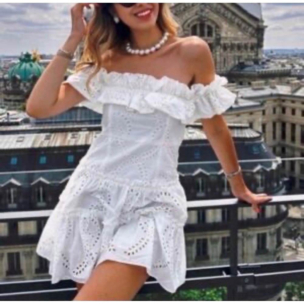 C24 Zara White Eyelet Embroidery Off The Shoulder Tiered Mini Dress Small - Picture 3 of 12